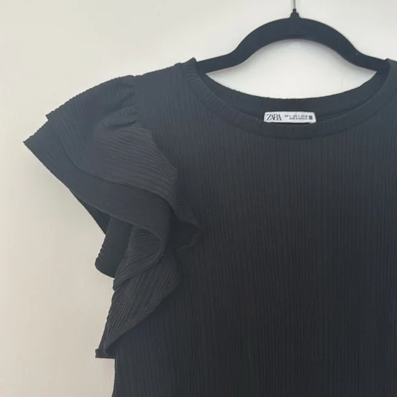 Zara Ribbed Flutter Top - Picture 3 of 5